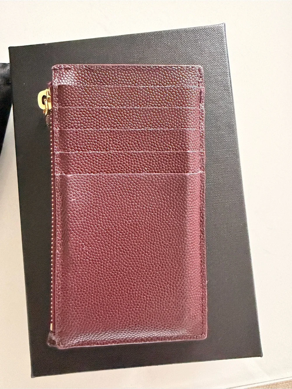 Yves Saint Laurent Rouge Card Holder Accessory - Picture 4 of 13